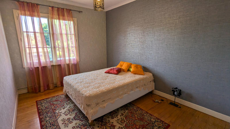 Maison - 195 m² - 7 pièces