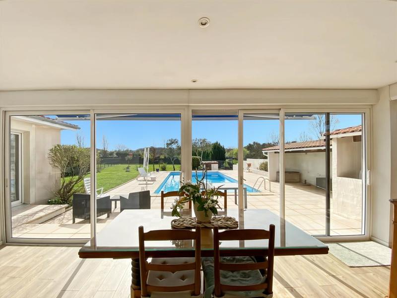 Villa - 160 m² - 6 pièces