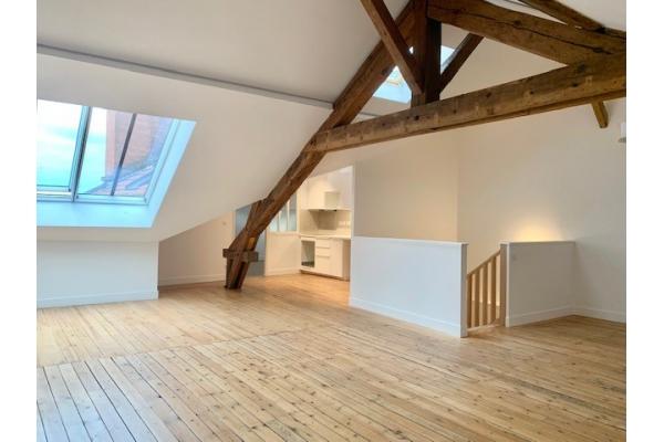 Appartement - 117 m² - 4 pièces