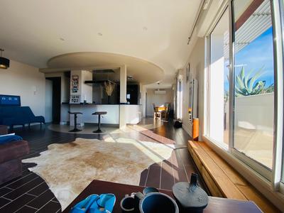 Appartement - 124 m² - 5 pièces