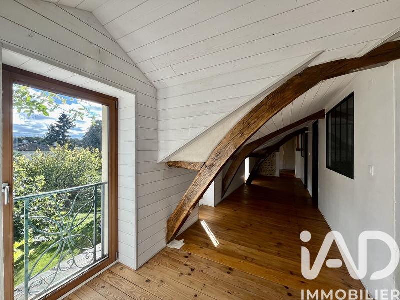 Maison de campagne - 208 m² - 8 pièces