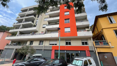 Parking / Garage - 22 m²