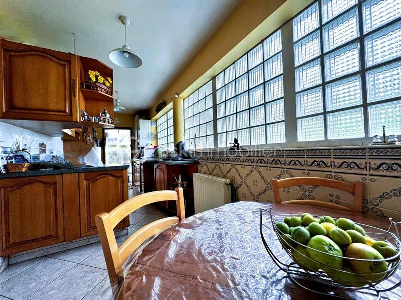 Maison traditionnelle - 166 m² - 9 pièces