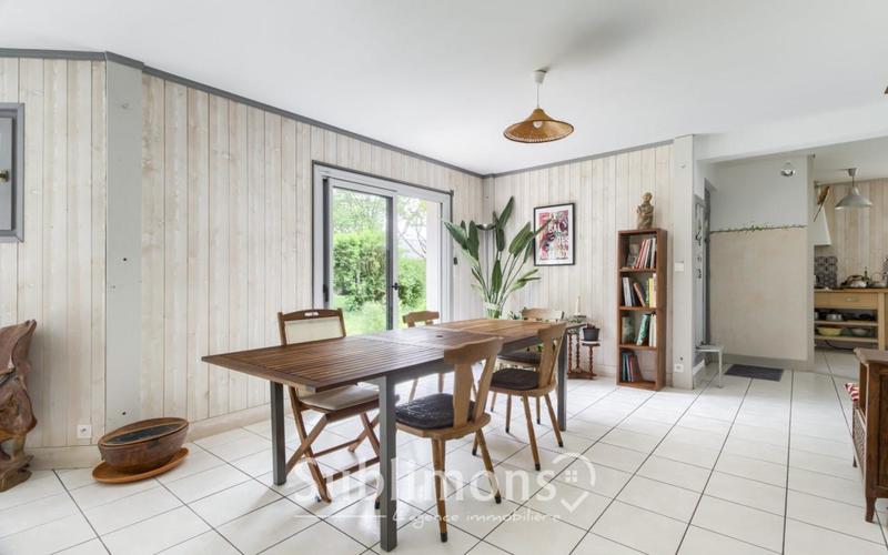 Maison - 173 m² - 8 pièces