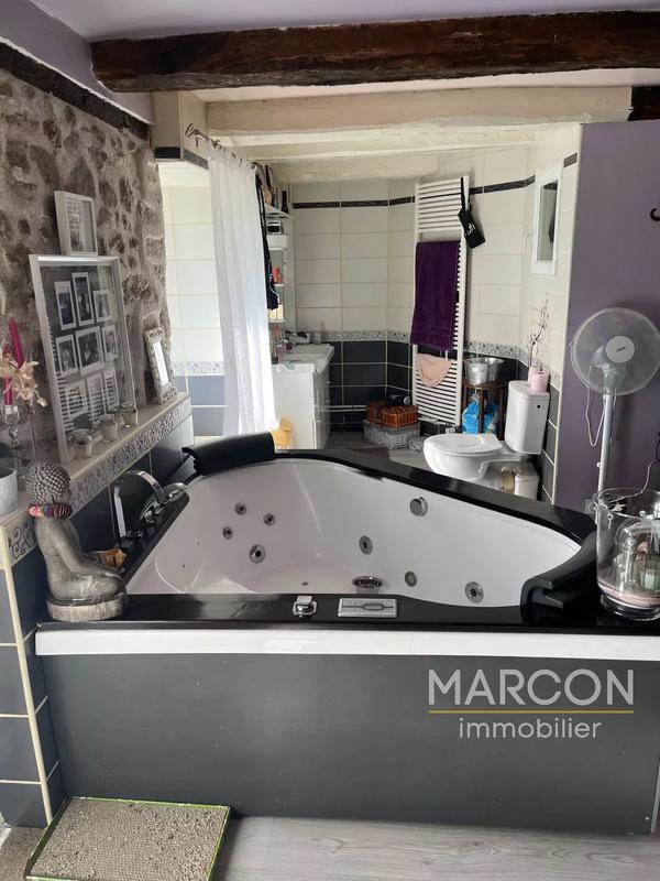 Maison - 128 m² - 4 pièces