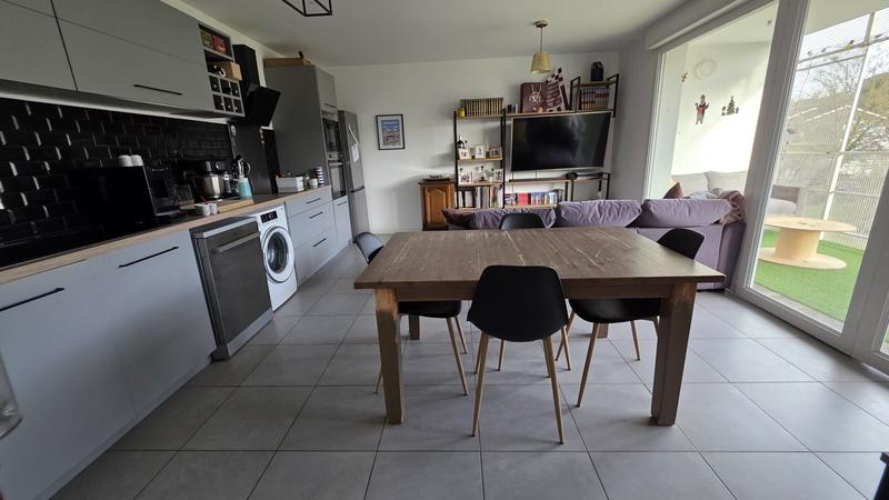 Appartement - 60 m² - 3 pièces