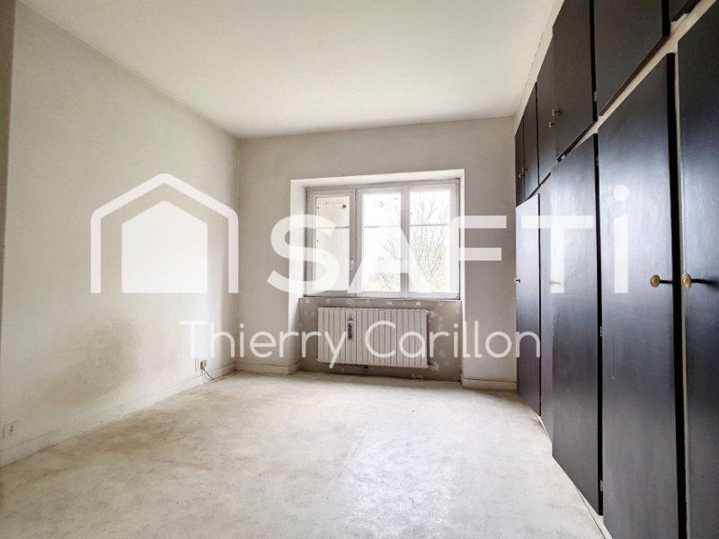 Maison - 187 m² - 10 pièces