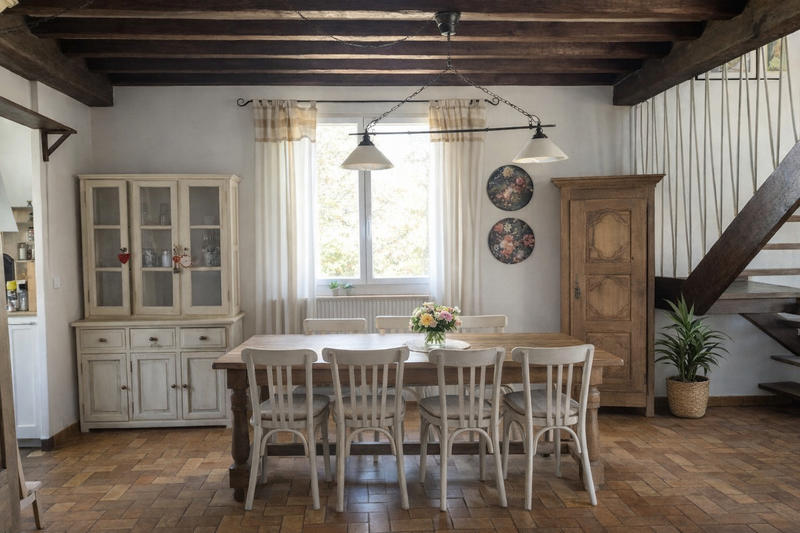 Maison - 210 m² - 10 pièces