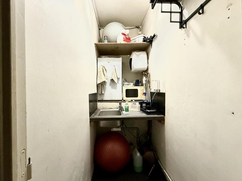 Bureau - 30 m² - 2 pièces