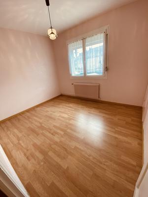 Maison - 84 m² - 5 pièces