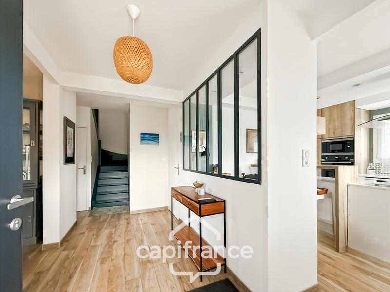 Maison - 160 m² - 6 pièces