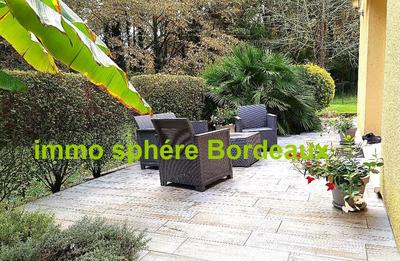 Maison - 102 m² - 4 pièces