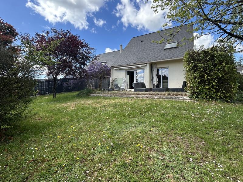 Maison - 113 m² - 6 pièces