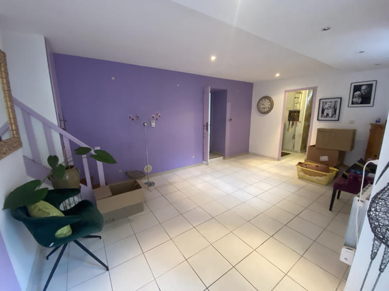 Maison - 320 m² - 11 pièces