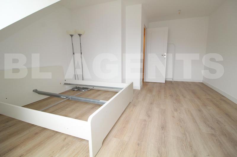 Maison traditionnelle - 158 m² - 7 pièces