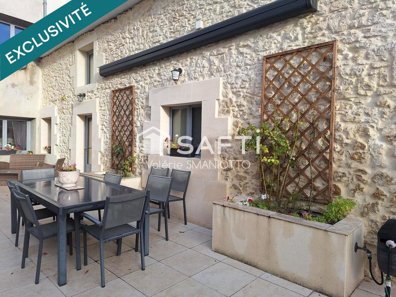 Maison de ville - 300 m² - 8 pièces