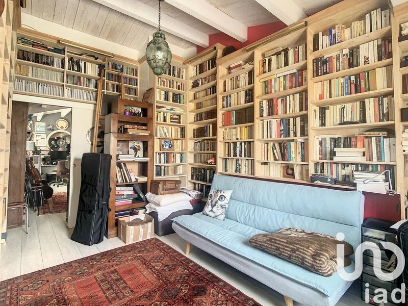 Maison - 211 m² - 7 pièces