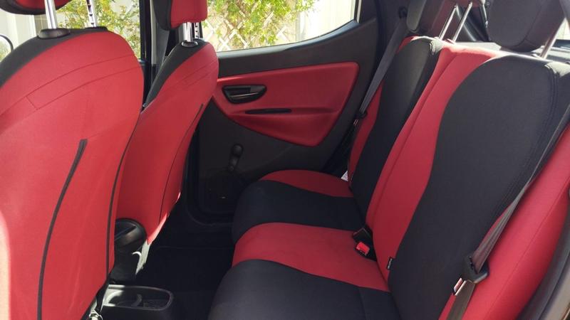 Lancia Ypsilon II 1.2 69 Black &amp; Red