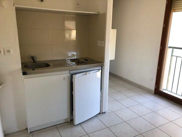 Appartement - 15 m² - 1 pièce