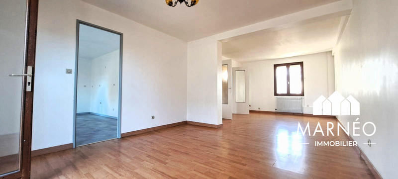 Maison traditionnelle - 100 m² - 5 pièces