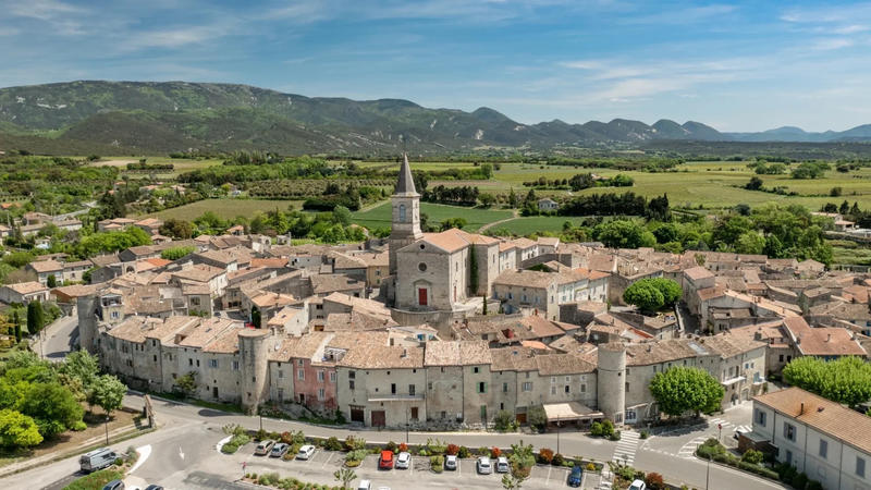 Maison de village - 139 m² - 6 pièces