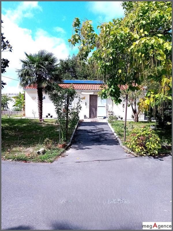 Maison traditionnelle - 119 m² - 5 pièces