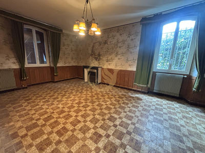 Maison ancienne - 203 m² - 7 pièces