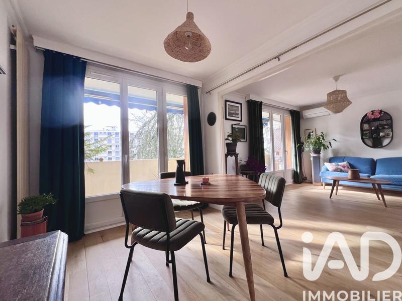 Appartement - 64 m² - 3 pièces