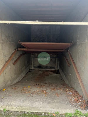 Parking / Garage - 15 m²