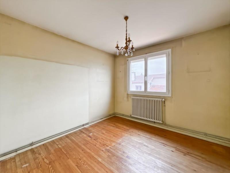 Maison - 88 m² - 5 pièces