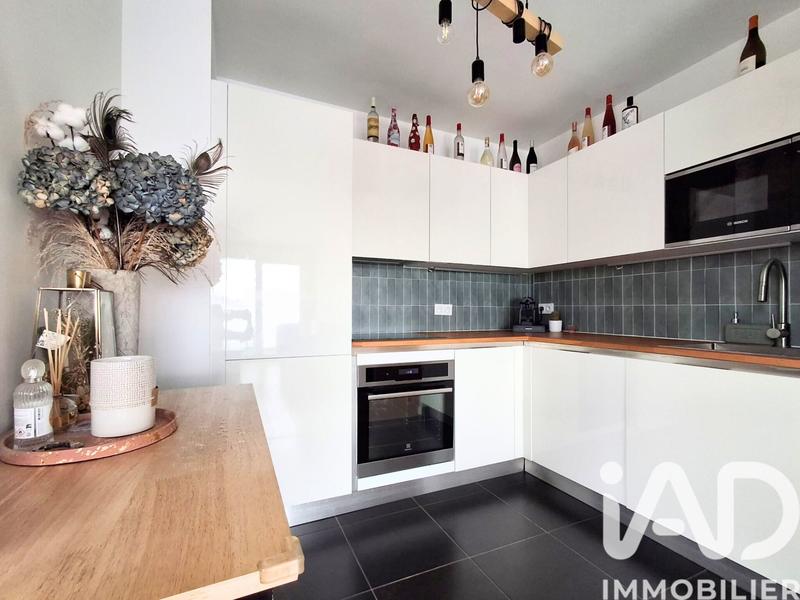 Appartement - 60 m² - 3 pièces