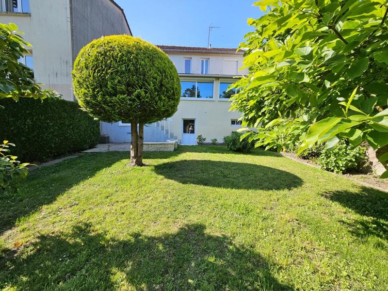 Maison de ville - 116 m² - 6 pièces