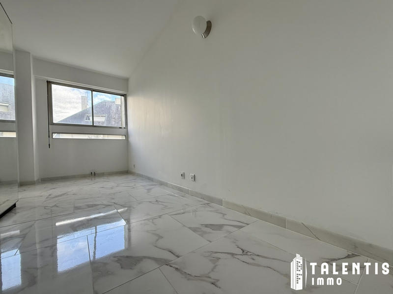 Appartement - 86 m² - 4 pièces