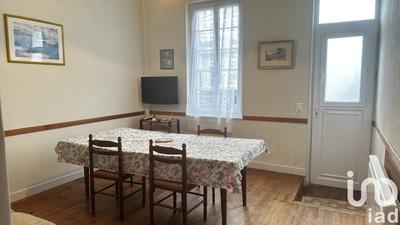 Maison de ville - 80 m² - 5 pièces