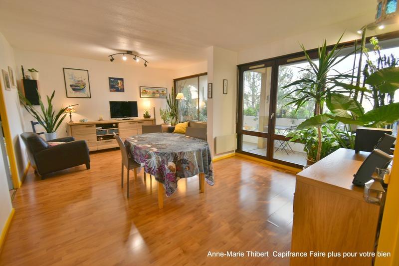 Appartement - 92 m² - 4 pièces