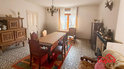 Maison - 128 m² - 7 pièces