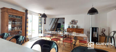 Maison - 130 m² - 5 pièces