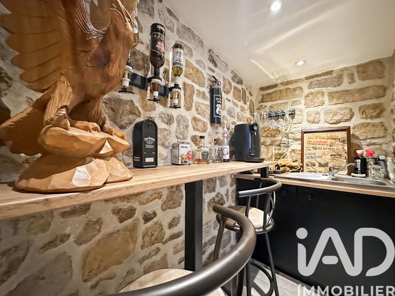 Maison - 179 m² - 6 pièces