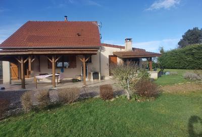 Pavillon - 107 m² - 5 pièces