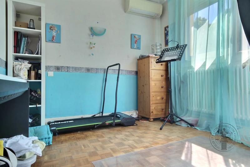 Maison - 170 m² - 8 pièces