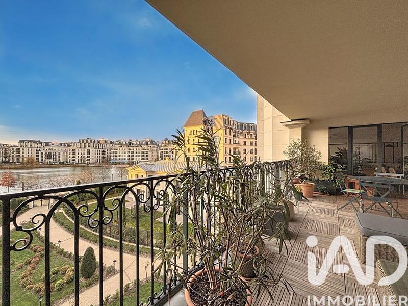 Appartement - 84 m² - 4 pièces