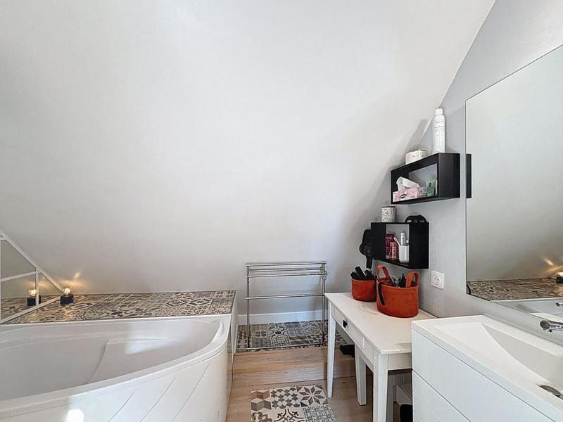 Maison - 150 m² - 5 pièces