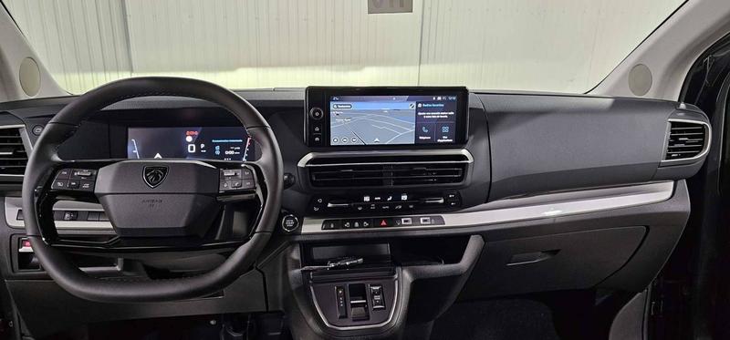 Peugeot Traveller m BlueHDi 180ch s&amp;S Eat8 Business Pack