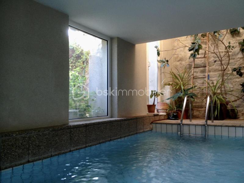 Loft - 308 m² - 12 pièces