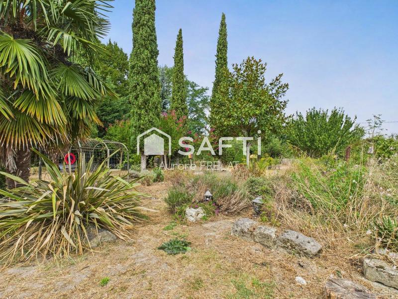 Maison - 200 m² - 7 pièces