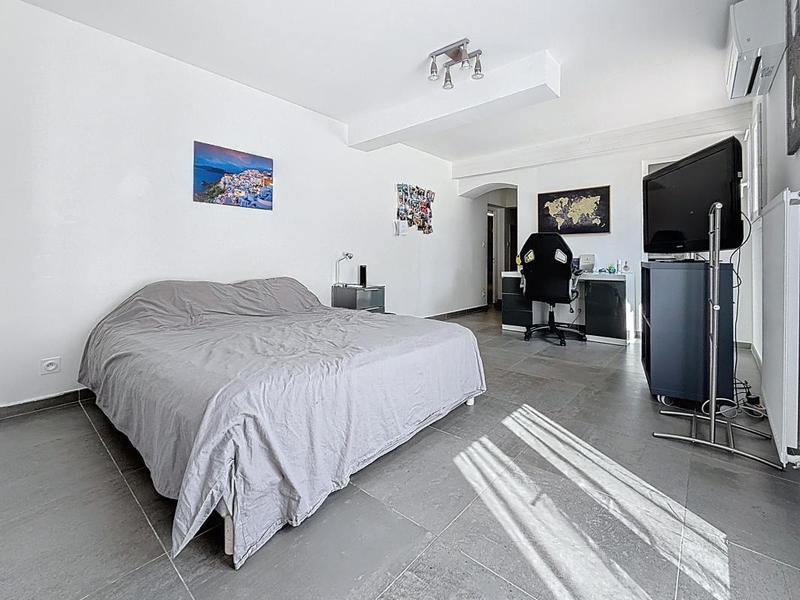 Maison - 151 m² - 5 pièces