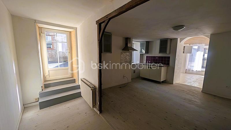 Maison de village - 93 m² - 6 pièces