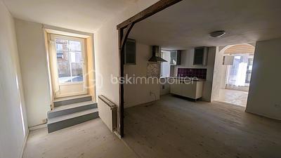 Maison de village - 93 m² - 6 pièces