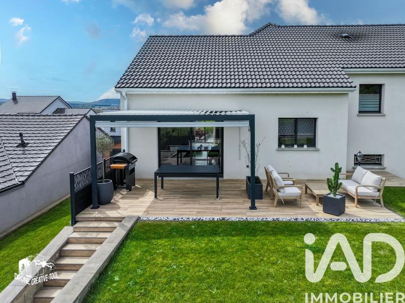 Maison - 176 m² - 6 pièces