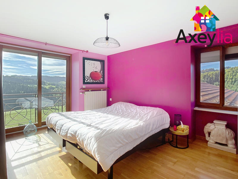 Maison - 125 m² - 5 pièces